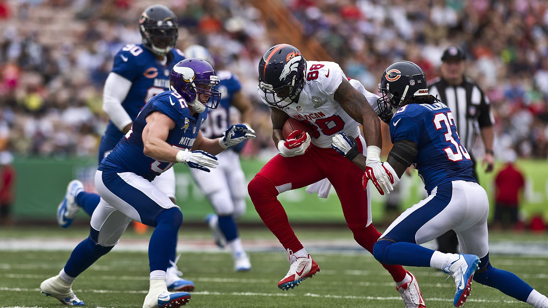 欧冠淘汰赛之夜,斯通斯连续得分拉开差距,一个后卫的越位革命